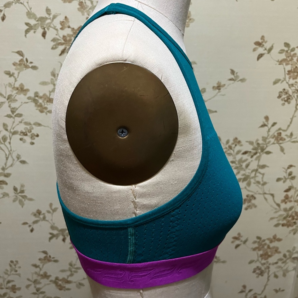 Fabletics Yoga Set - Picture 4 of 8